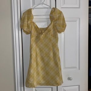 NWOT Women’s Small yellow plaid SHEIN dress
